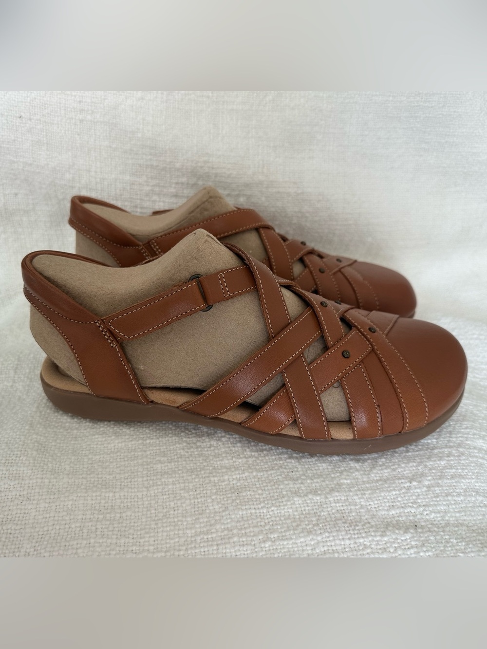 Clarks Elizabelle Sea Women’s Leather Fisherman Sandals - Picture 4 of 6